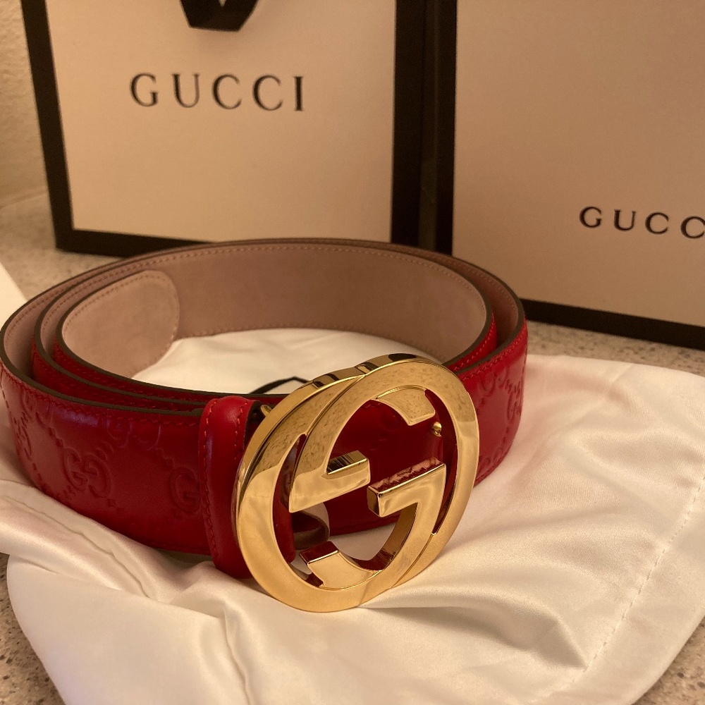 Gucci men’s red belt